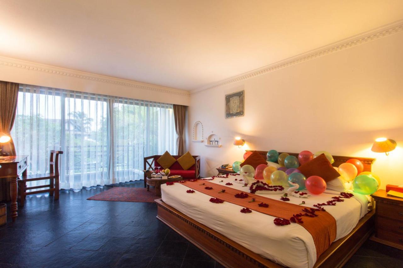 Shangri-La Village Resort, Pokhara Bagian luar foto