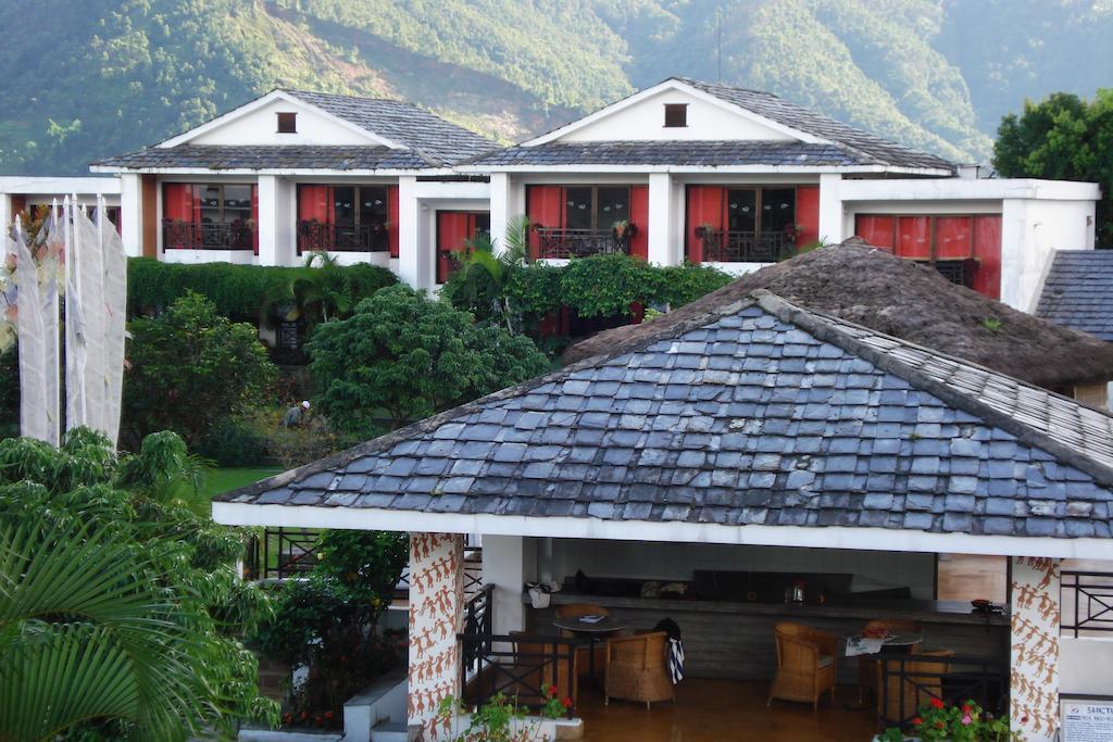 Shangri-La Village Resort, Pokhara Bagian luar foto