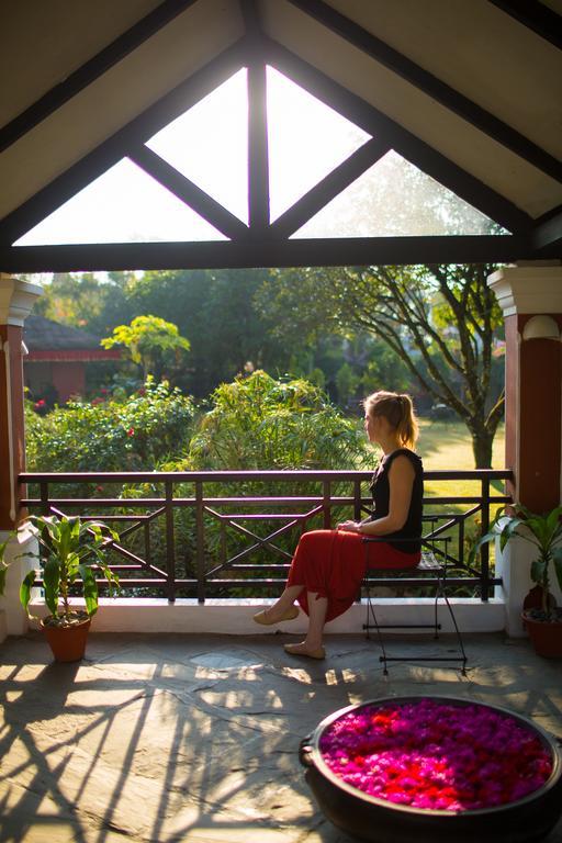 Shangri-La Village Resort, Pokhara Bagian luar foto