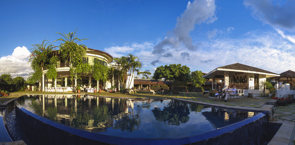 Shangri-La Village Resort, Pokhara Bagian luar foto