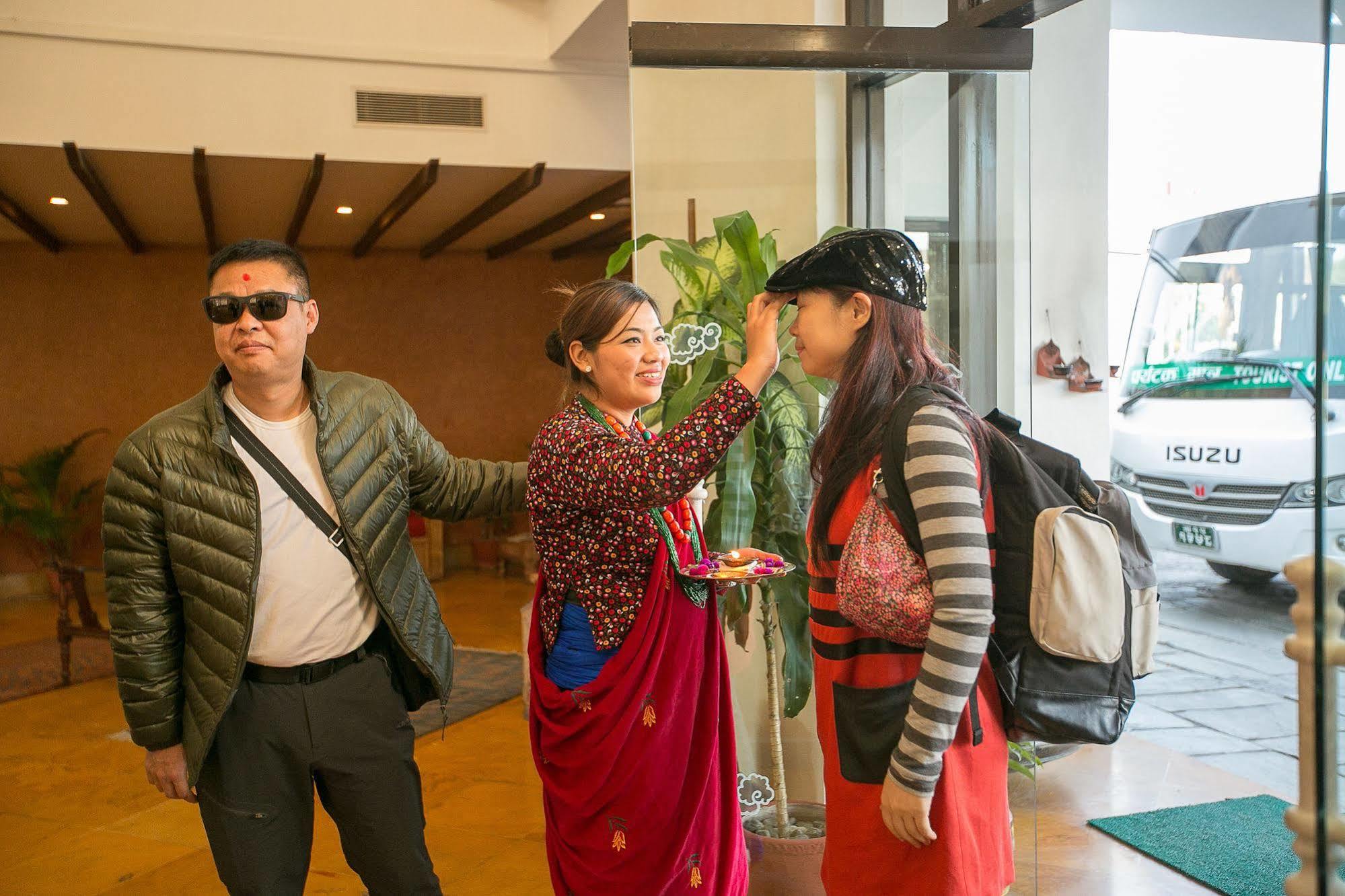 Shangri-La Village Resort, Pokhara Bagian luar foto