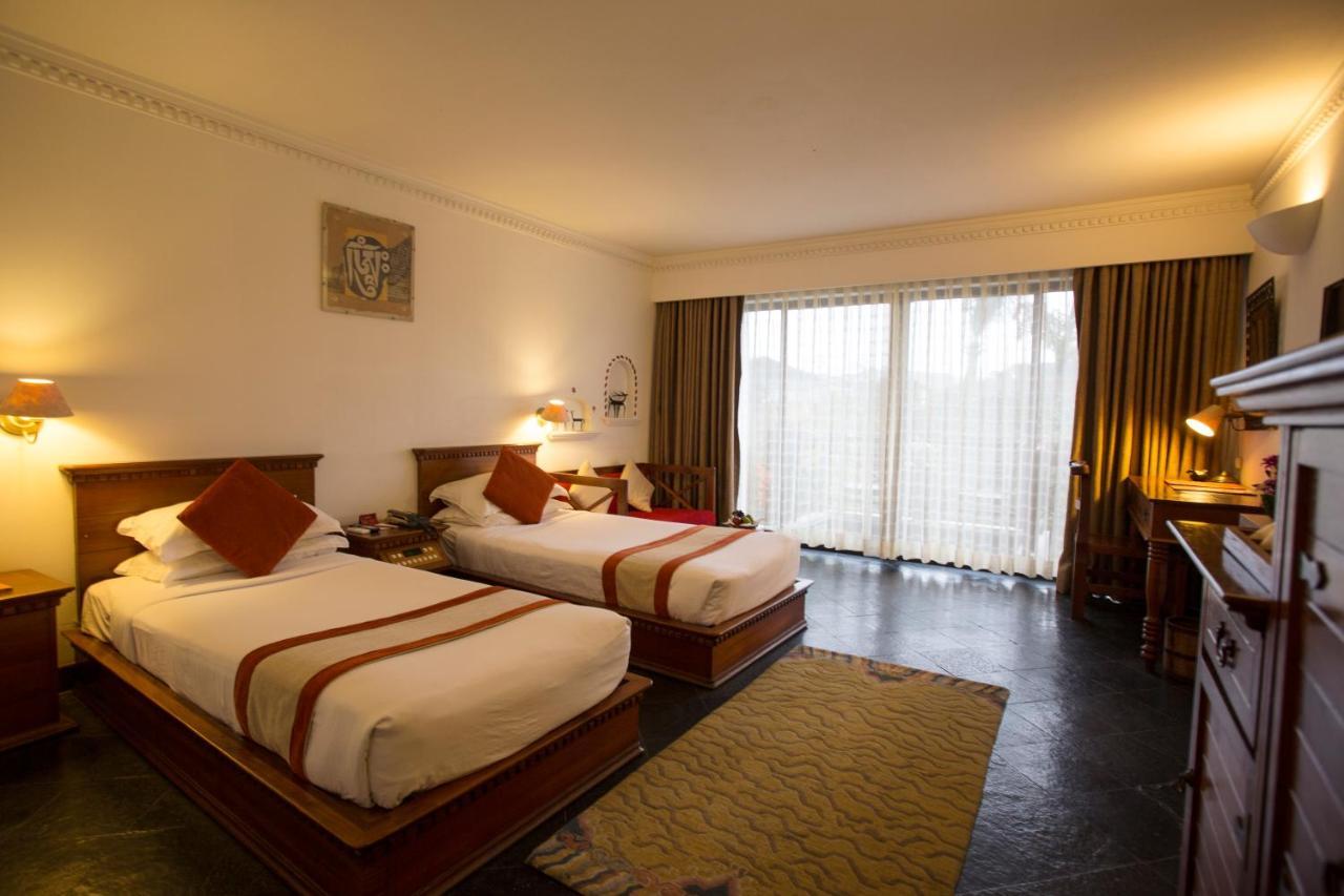 Shangri-La Village Resort, Pokhara Bagian luar foto